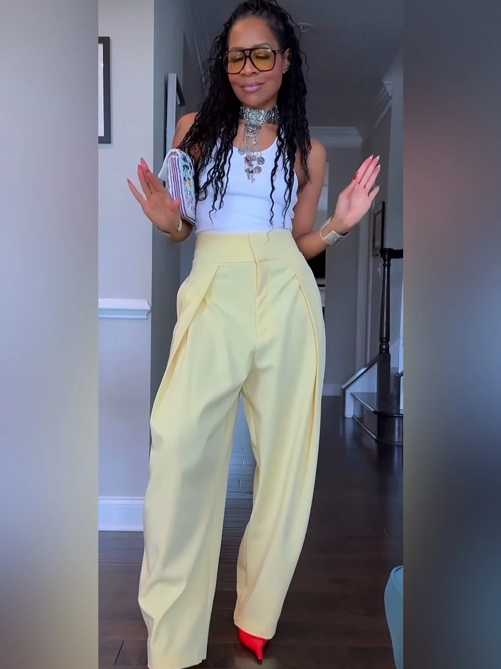 NWT. Zara Butter-Yellow Pleated Balloon High-Waisted Pants/Trousers. Size S.